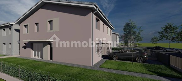 4 bedrooms Villa in Lugo, Italy No. 75100 2