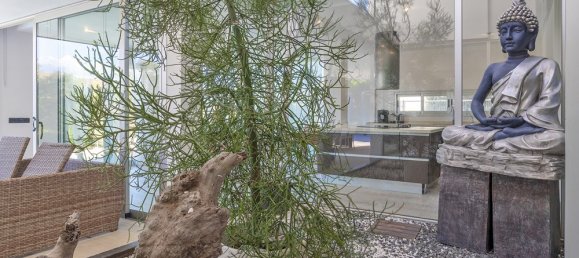 4 bedrooms Villa in Llucmajor, Spain No. 16265 8