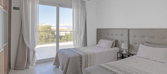 4 bedrooms Villa in Llucmajor, Spain No. 16265 12