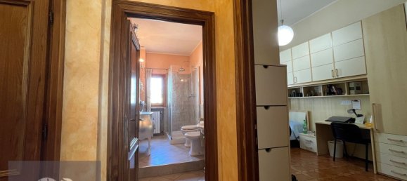 4 bedrooms Duplex in Castelfiorentino, Italy No. 353124 2