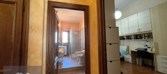 4 bedrooms Duplex in Castelfiorentino, Italy No. 353124 3