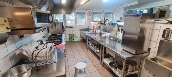 196m² Commercial property in Courtavon, France No. 93168 2