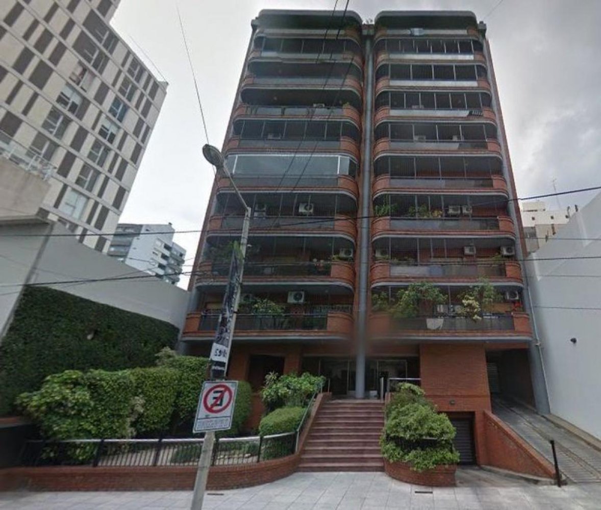 3 bedrooms Apartment in Avellaneda, Argentina No. 18717