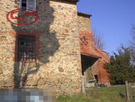 9 rooms House in Bucine, Italy No. 231825