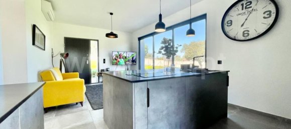 3 bedrooms House in Quarteira, Portugal No. 122383 4