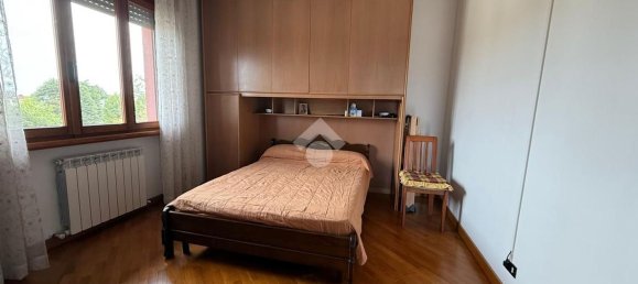 3 bedrooms Apartment in Pordenone, Italy No. 373332 7