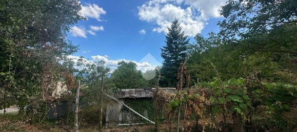 1031m² Land in Capriglia Irpina, Italy No. 297372 9