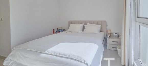 Villa T3 em Dubai, UAE N.º 94383 9