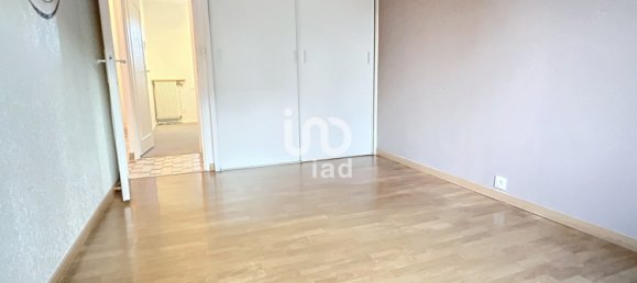 4 bedrooms House in Bourges, France No. 51641 11