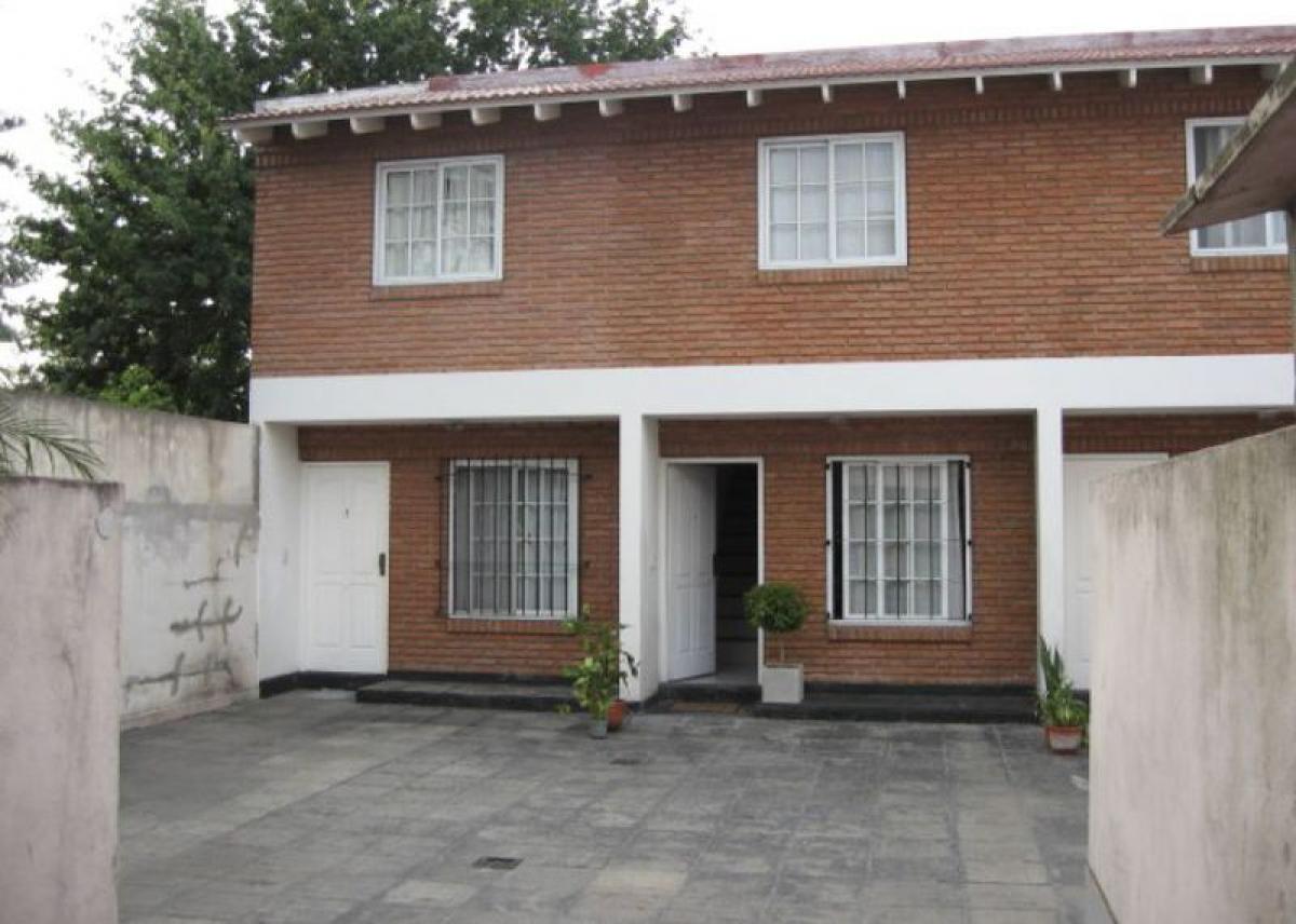 3 Schlafzimmer Haus in Moron, Argentina, Nr. 8768