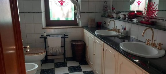 Дом с 8 комнатами в Алессандрия, Италия № 50874 28