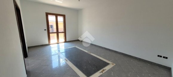 2 Schlafzimmer Wohnung in Melito di Porto Salvo, Italy, Nr. 219933 8