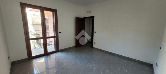 2 Schlafzimmer Wohnung in Melito di Porto Salvo, Italy, Nr. 219933 20