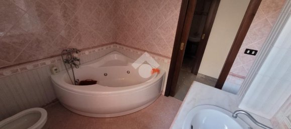 2 Schlafzimmer Wohnung in Melito di Porto Salvo, Italy, Nr. 219933 14