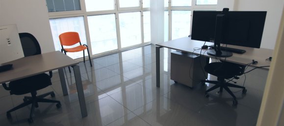 5 rooms Office in Bologna, Italy No. 142103 3