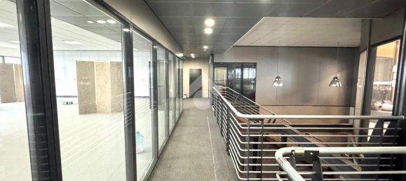 Almacén de 5 habitaciónes en Loreggia, Italy No. 61160 2