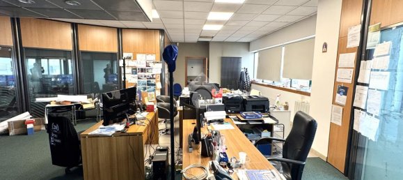 Almacén de 5 habitaciónes en Loreggia, Italy No. 61160 10