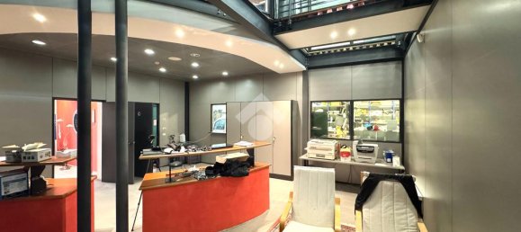 Almacén de 5 habitaciónes en Loreggia, Italy No. 61160 6