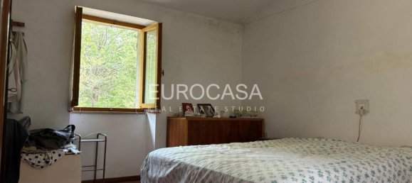 3 bedrooms House in Pietralunga, Italy No. 356551 26