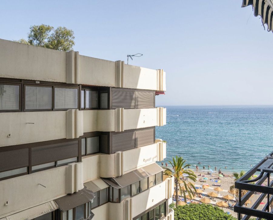 1 bedroom Apartment in Marbella, Spain No. 116077