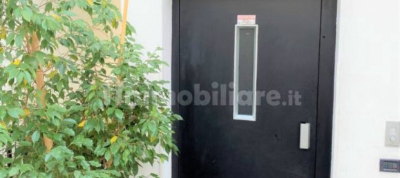 5-salle Bureau à Como, Italy No. 163763 10