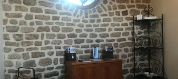 12 chambres Maison à Mayenne, France No. 359232 2