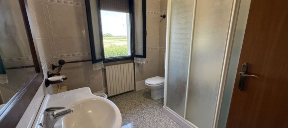 5 rooms Villa in Ariano nel Polesine, Italy No. 300304 17
