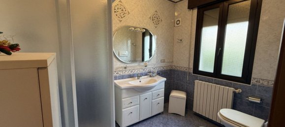 5 rooms Villa in Ariano nel Polesine, Italy No. 300304 9