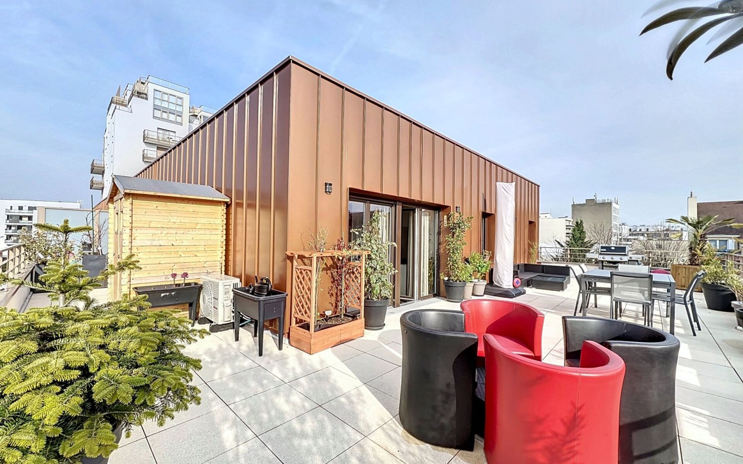 3 bedrooms Apartment in Rueil-Malmaison, France No. 141740