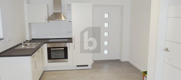 Здание с 20 комнатами в Heidenheim, Германия № 359861 3