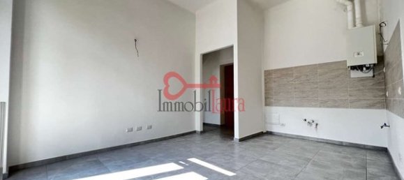 2-Zimmer Wohnung in Varese, Italy, Nr. 129072 6