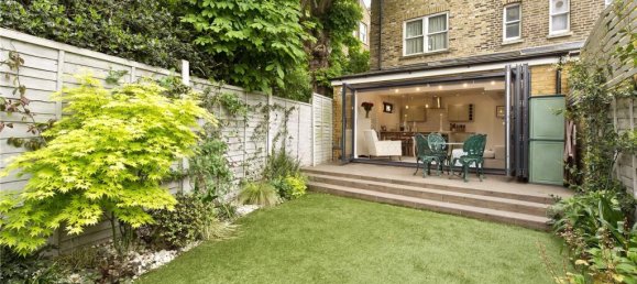 2 bedrooms Apartment in London, United Kingdom No. 12701 7