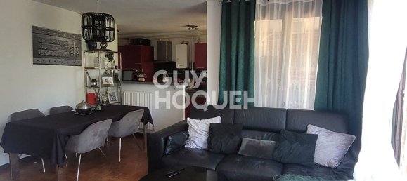 Квартира с 2 спальнями в Марсель, Франция № 342672 4