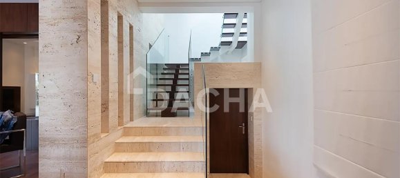 8 bedrooms Villa in Emirates Hills, UAE No. 28040 9