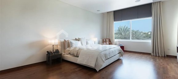 8 bedrooms Villa in Emirates Hills, UAE No. 28040 11