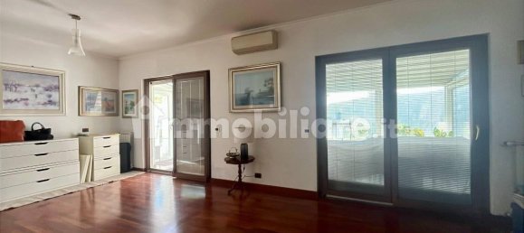 2 bedrooms Villa in Rome, Italy No. 373894 33