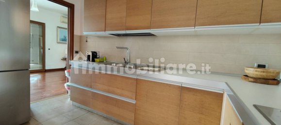 2 bedrooms Villa in Rome, Italy No. 373894 36