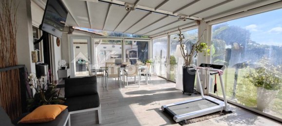 2 bedrooms Villa in Rome, Italy No. 373894 28