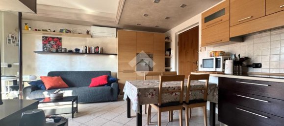 1 bedroom Apartment in Rescaldina, Italy No. 315669 2