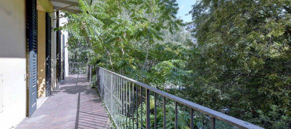 3 bedrooms Apartment in Brescia, Italy No. 4354 11