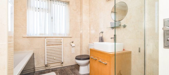 Дом в Лоустофт, Великобритания № 2675 15