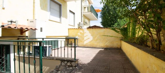 Apartamento de 4 divisões em Nettuno, Italy N.º 92927 2