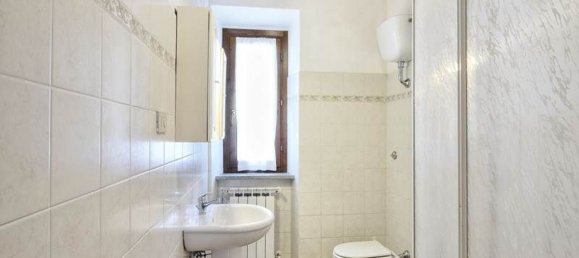 Дом с 10 комнатами в Монтеверди Мариттимо, Италия № 108884 7