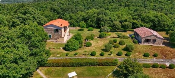 Дом с 10 комнатами в Монтеверди Мариттимо, Италия № 108884 12