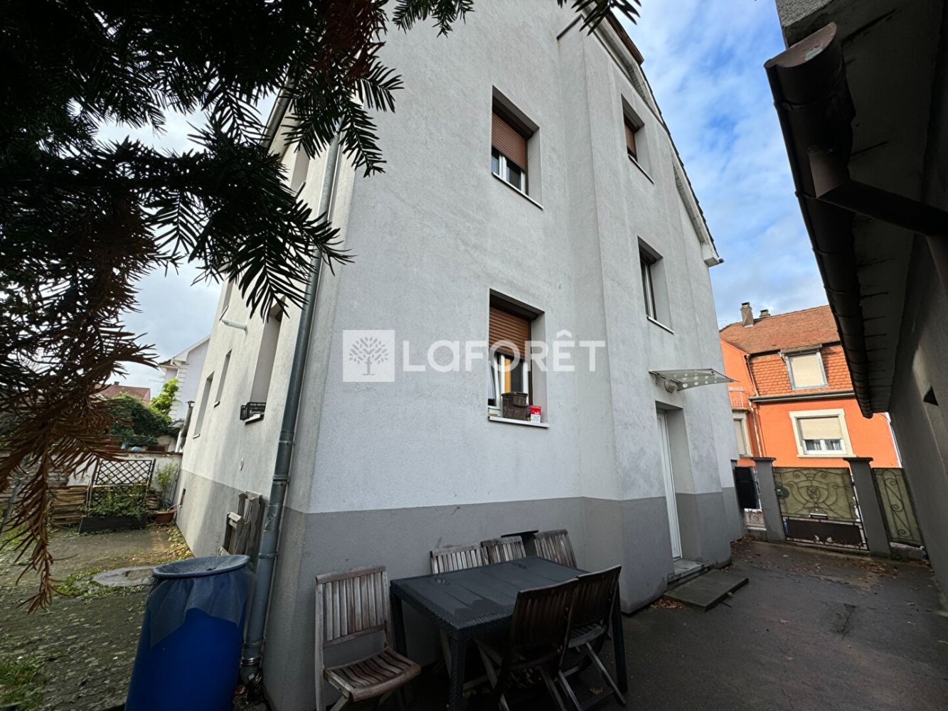 Здание 192м² в Бишхайм, Франция № 230412