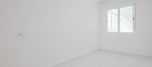 Ático de 3 dormitorios en Torrevieja, Spain No. 189921 28