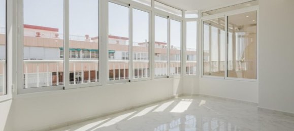 Ático de 3 dormitorios en Torrevieja, Spain No. 189921 25