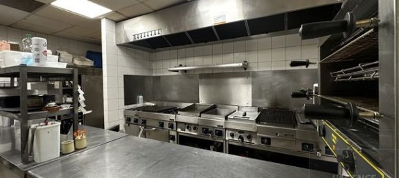 Imóvel comercial em Cergy, France 310 m² N.º 360393 7