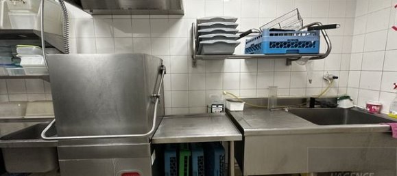 Imóvel comercial em Cergy, France 310 m² N.º 360393 9