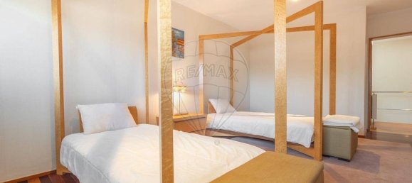 3 bedrooms House in Gemeses, Portugal No. 184159 15